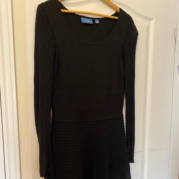 Vera Wang long sleeve black dress - Picture 1 of 2